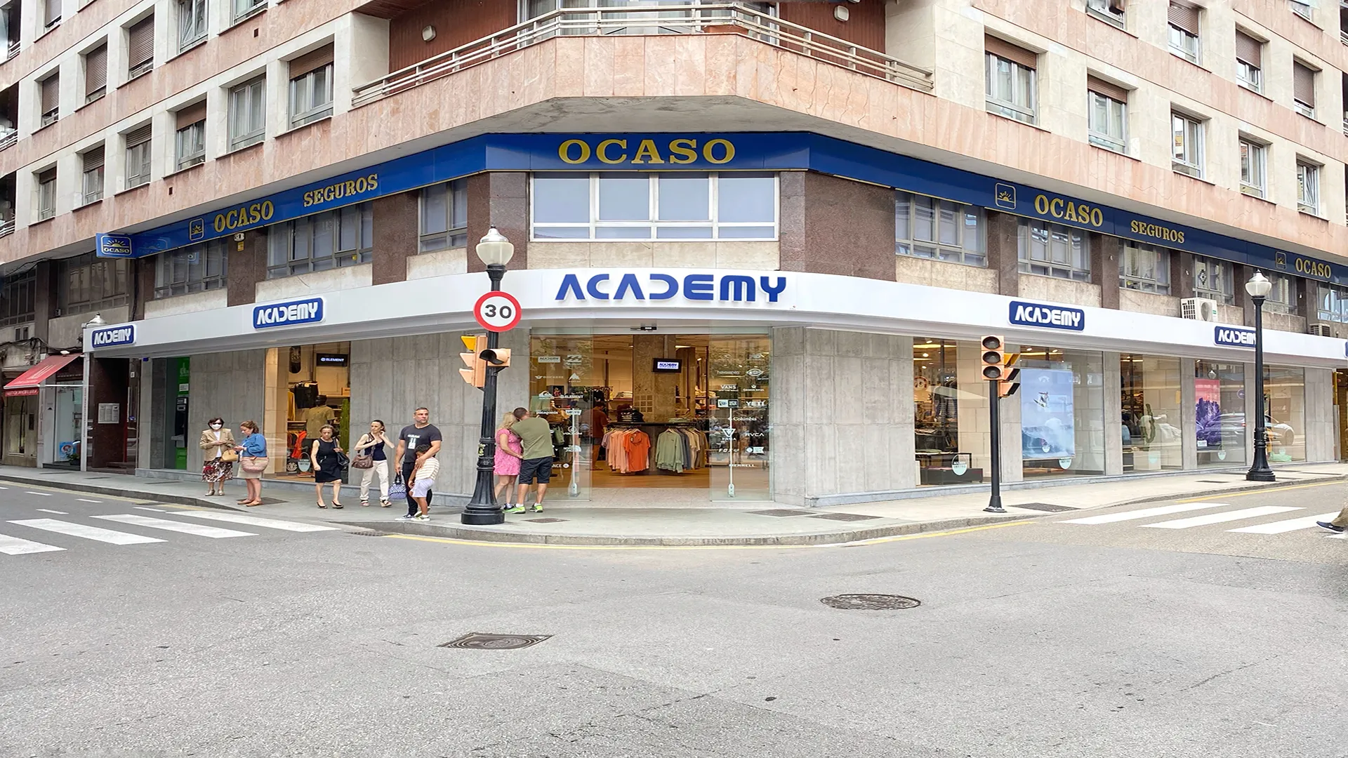 Academy Centro